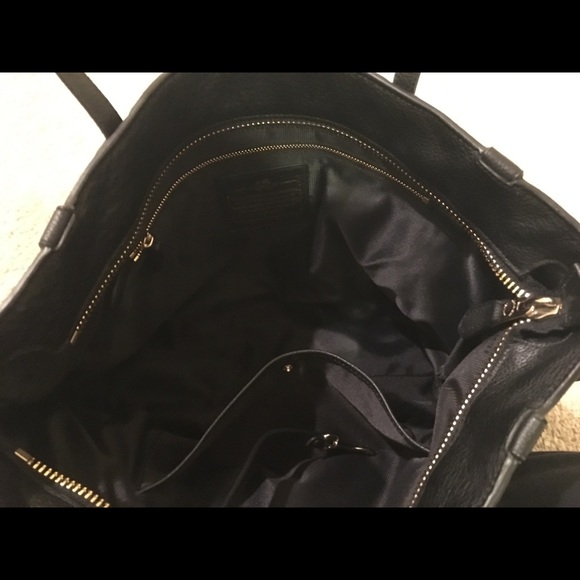 Coach tote - Picture 3 of 4